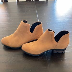 SOREL booties